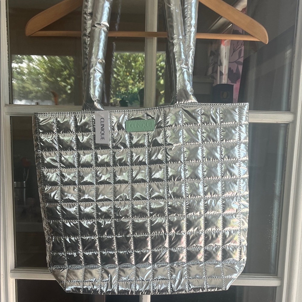 Clinique Shiny Silver Quilted puffer ToteNWT